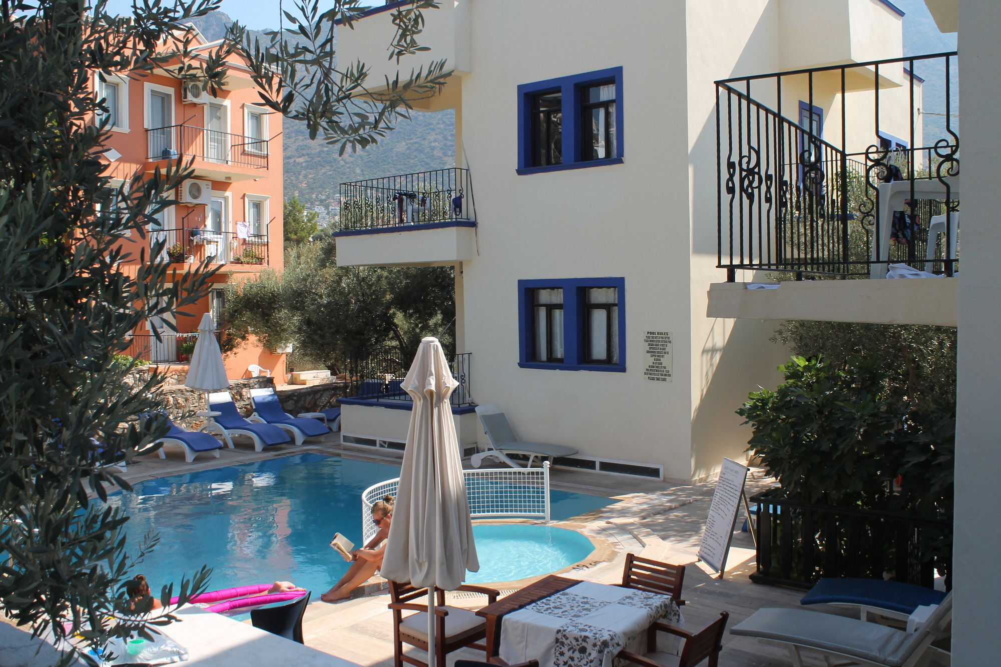 Lizo Hotel Καλκάν Εξωτερικό φωτογραφία